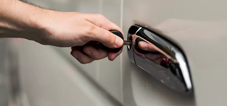 Why Choose Our Auto Locksmith Team in Eustis, FL?