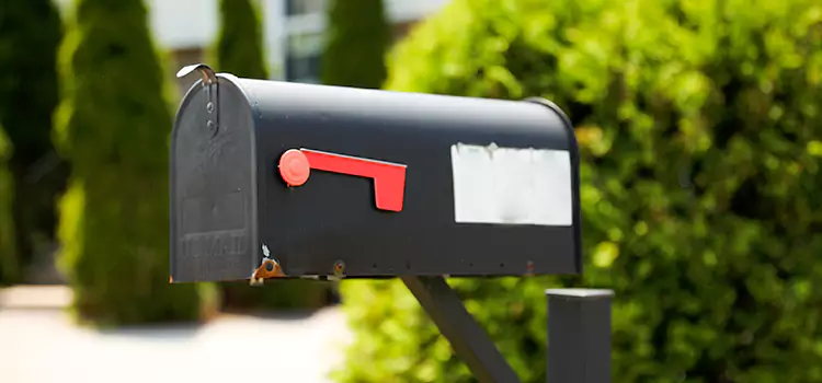 Secure Mailboxes for Packages Eustis